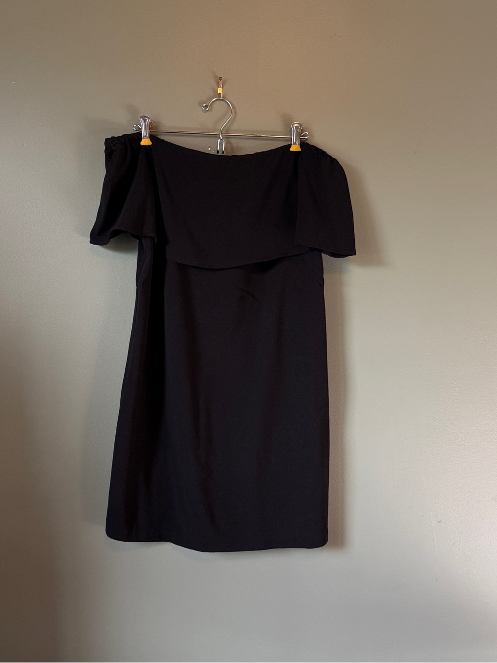 Charles Henry - Off-the-Shoulder Dress - Black - Size MP